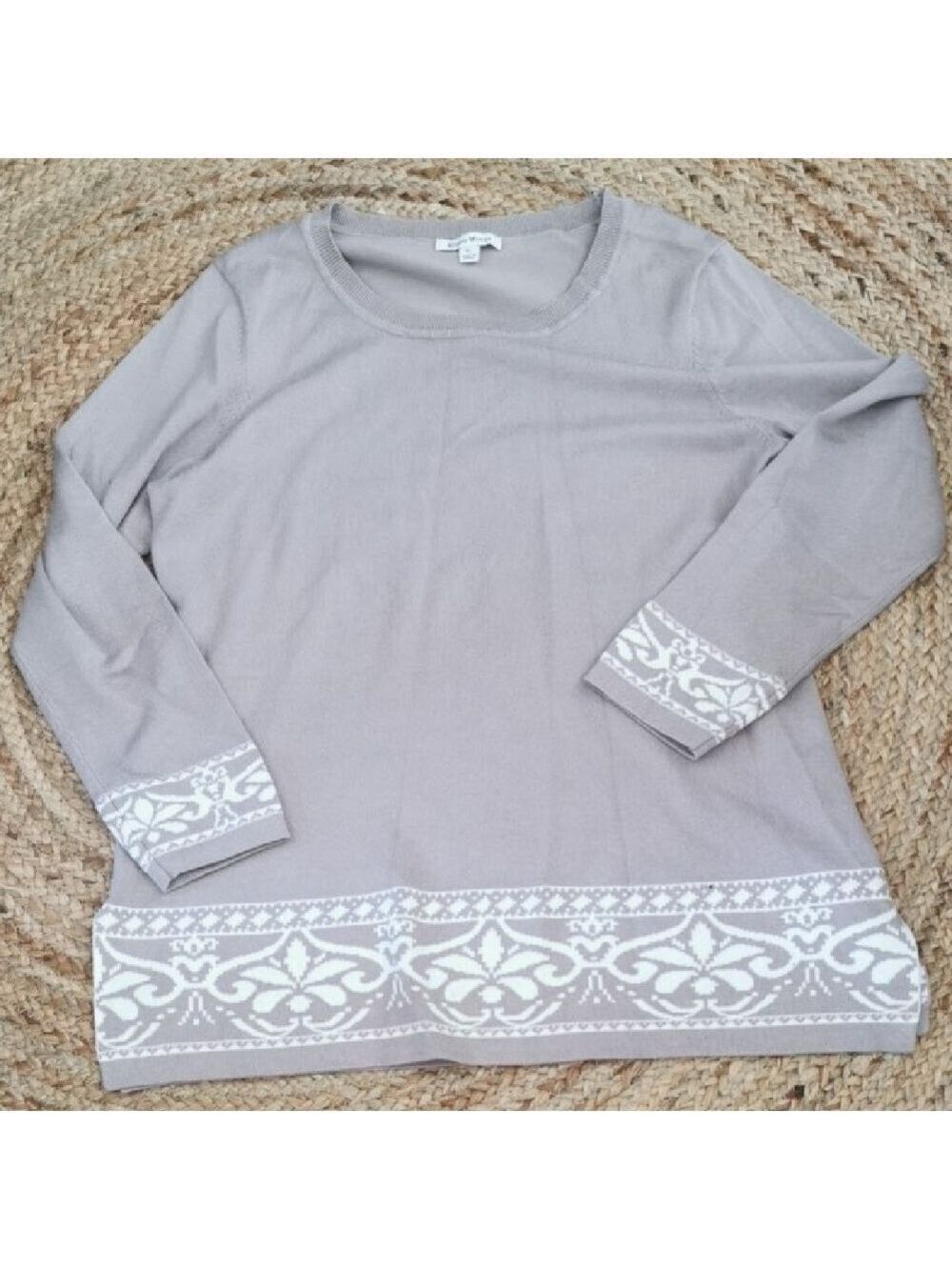 Studio Works womens Karin knit sweater. Size XL